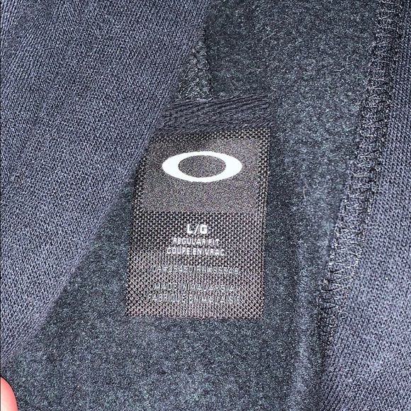 OAKLEY BLACK ZIP UP HOODIE - Picture 2 of 3